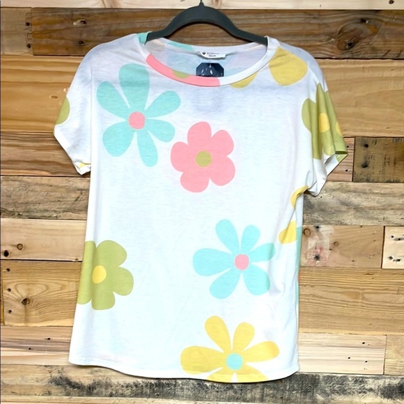 Bombom Tops - Bombom size Small Green, Pink, Yellow, Lime Color Floral Graphic Soft T-Shirt